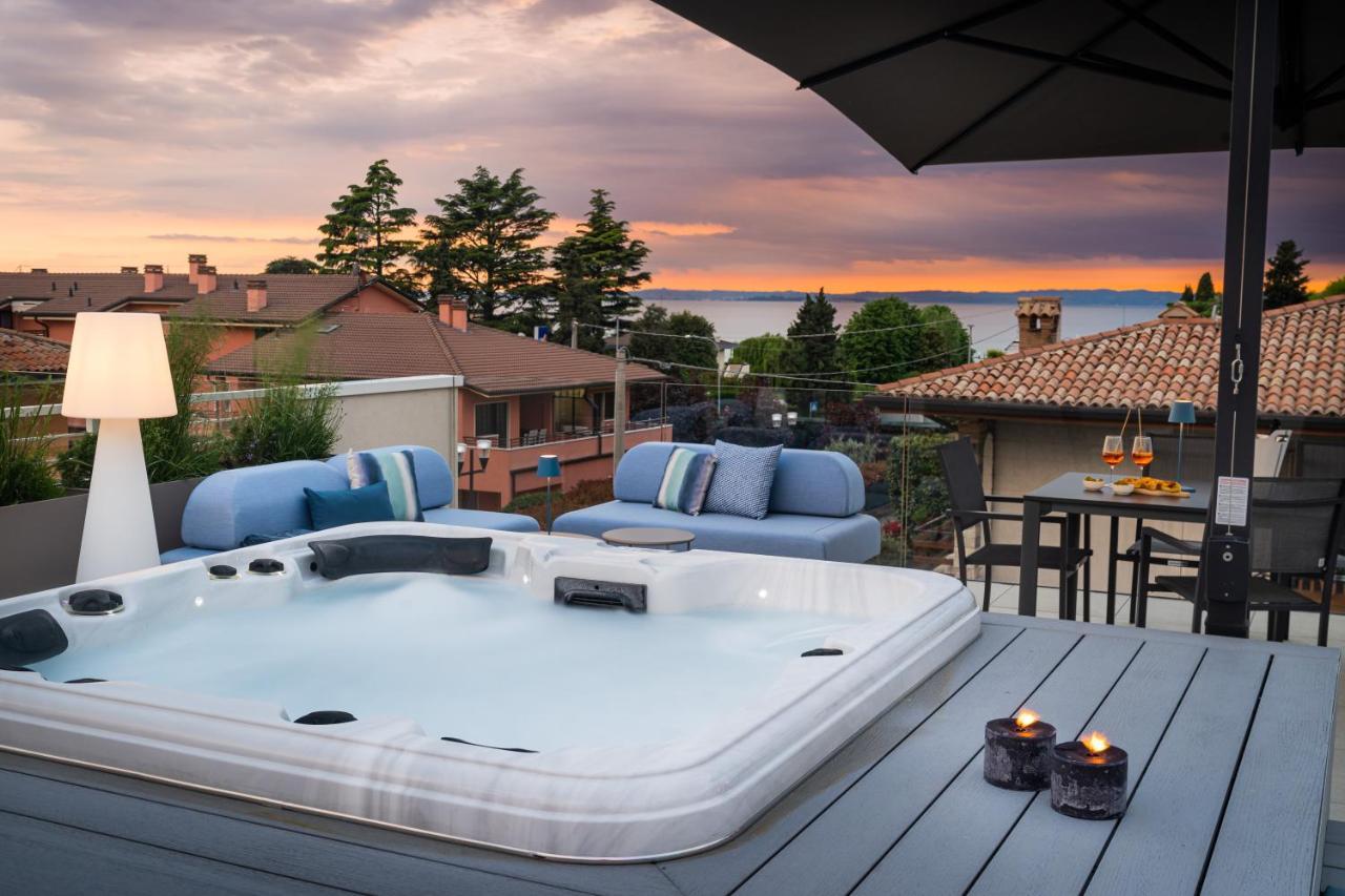 Indigo Eco Apartments Bardolino Bagian luar foto