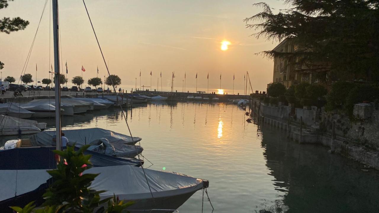 Indigo Eco Apartments Bardolino Bagian luar foto