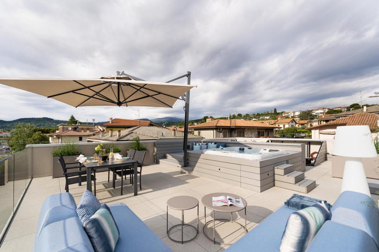 Indigo Eco Apartments Bardolino Bagian luar foto